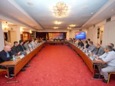 „Филипче со малата група се фракција во СДСМ, тој е претседател на фиктивни картички за гласање“, велат Организаторите на „Разговори за иднината во 12:05“