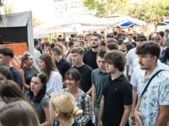 Американ колеџ ја пречека 21. генерација студенти и ја почна академската година како целосно дигитализиран универзитет
