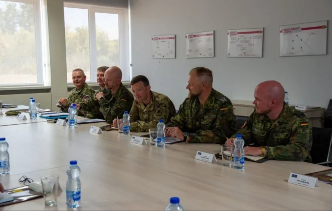 admiral-vikof-nato-mkd-6