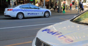 Мајка ги избоде трите деца во Австралија; Полицијата: Најтрагичните 48 часа
