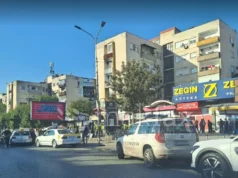 Бит-пазар едвај прооден, полицијата и Град Скопје ги отстрануваат дивите препродавачи