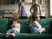 Децата на родители склони кон критики ги имаат овие четири навики
