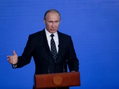 Зеленски подготвен да се сретне со Путин во Мајами, Кремљ инсистира: Средбата да биде во Москва