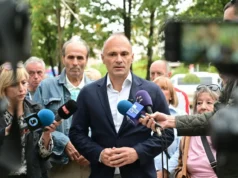 Филипче со повик до власта: Намалете го ДДВ-то на 5% и укинете ги акцизите — горивата да поевтинат за 15 до 20 денари