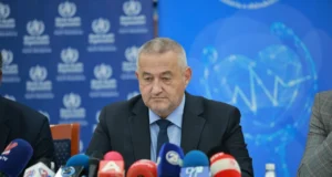 Случајот со бремената пациентка, аларм за катастрофалните состојби во охридската болница, Клековски да го разреши директорот Маркоски, бара Левица