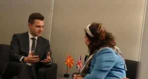 Муцунски и Пирс разговараа за безбедноста и европската интеграција на регионот