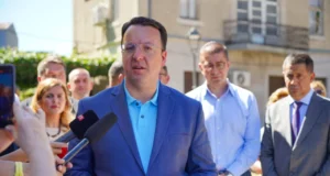 Николоски: Економскиот напредок на Македонија во фокусот на соработката со Фондацијата „Конрад Аденауер“