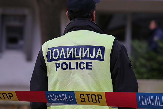 policija-lenta-1