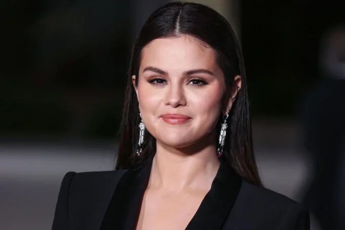 selena-gomez-depositphotos_615463158_xl-1