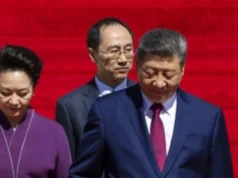 Белата куќа ненамерно откри кој е мистериозниот човек што постојано го придружува Ши Џинпинг