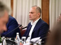 (Видео) Филипче пред француските сенатори: Времето поминува, европската иднина е доведена во прашање