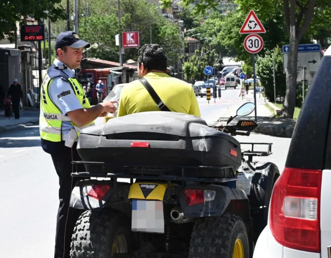 soobrakajna-policija-ulica-1