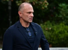 Филипче: Фалат 1 милијарда евра за исплата на пензии, а буџетската дупка продолжува да расте