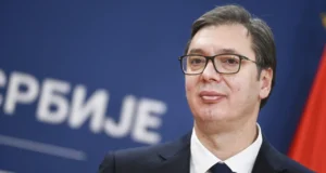 Вучиќ: Го известив Путин дека утре поднесувам оставка