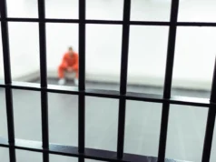 Флорида денес извршува смртна казна врз 77-годишен маж: осуден е за убиство на жена со удари од чекан
