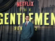 (Фото) Сите зборуваат за модата во серијата „The Gentlemen“: ништо не може да го надмине италијанскиот гламур