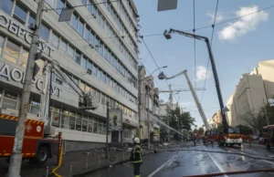 Рубио до Москва: Вие нема да одлучувате дали амбасадата на САД ќе остане во Киев