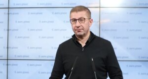 (Видео) Мицкоски прогласи убедлива победа во Брвеница: „Разликата е над 4 спрема 1, на први ноември одиме на вкупна победа“