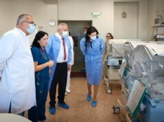 Клековски ја посети најголемата клиника по неонатологија во Бугарија: Размената на знаења и добри практики е пат до подобра грижа за мајките и новороденчињата