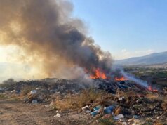 Гори депонијата во Еднокуќево – чадот се чувствува и во околината на Струмица, известија струмичките пожарникари