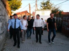 (Фото) Лукровски на средба со жителите на Злокуќани: Мапирани проблеми, следуваат конкретни мерки