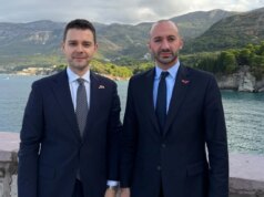 Муцунски со министерот за Европа на Франција: билатералната соработка и европската перспектива на Македонија во фокус на разговорите