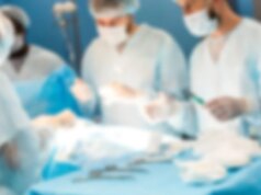 Во Македонија првпат е извршена трансплантација на бубрег од мајка на дете со Алпортов синдром