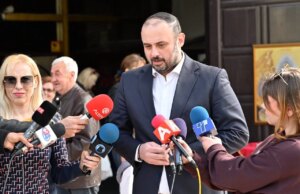 Имаме обврска да обезбедиме ред и редовно одржување на чистотата: Ѓорѓиевски најави продолжување на еко-акција во Скопје