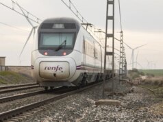 Расте бројот на загинати по судирот на возови во Шпанија