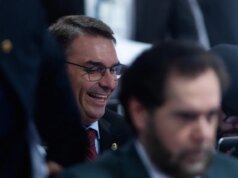 Болсонаро: Бев измамен на бразилските избори; Неговата партија: Не можеме да го тврдиме тоа