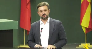 Димитровски: Советничките прашања се инструмент за транспарентност на Советот