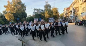 50. „Марш за ангелите“: Родителите бараат месечно над 10 рочишта за „Пулс“ и јасни одговори од институциите