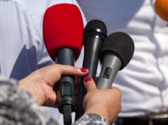 Чешката влада ги турка измените за финансирање на јавните медиуми, новинарите најавија штрајк
