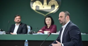 Левица: ДПМНЕ третпат ни го одзема правото на дебата во градското собрание