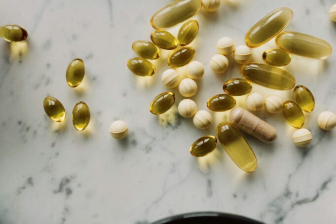 vitamin-dpexels-readymade-3850683